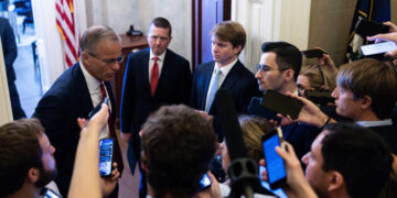 Trump to Meet With G.O.P. Senators Amid New Divisions