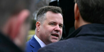 Pulte Begins Spy Agency Cuts, Though Fewer Than Feared, for Now
