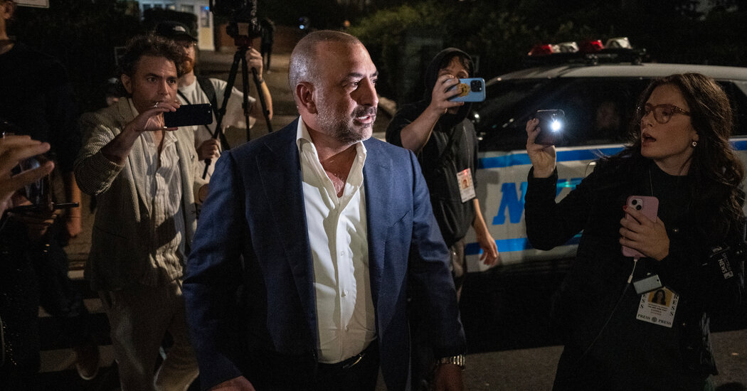 Frank Carone, a Brooklyn Power Broker, Is Arrested in Bribery Case