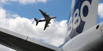 Airbus Is Ordered to Inspect 16 Jets After Cracks Are Found in Wings