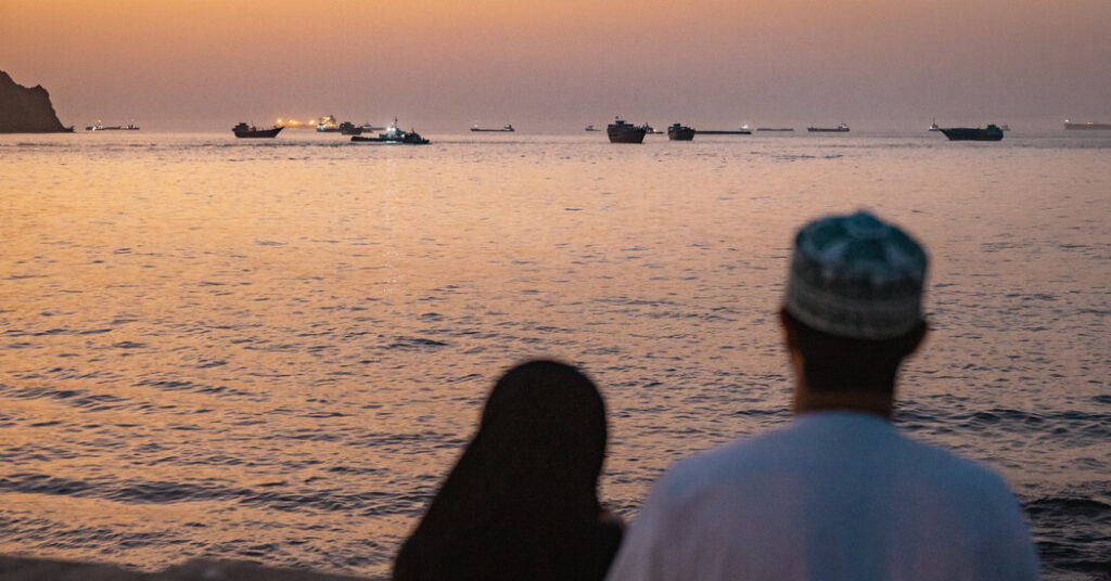 Oil Prices Fall Toward Prewar Levels as Gulf Shipping Resumes