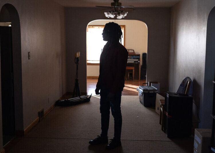 A Glimpse at the Conditions Deportees May Face in Haiti and Syria