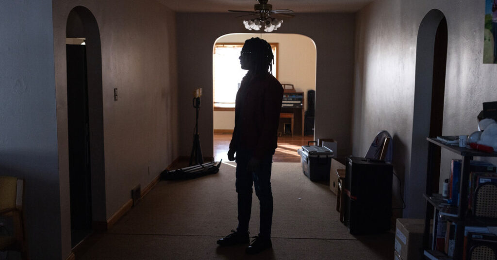A Glimpse at the Conditions Deportees May Face in Haiti and Syria