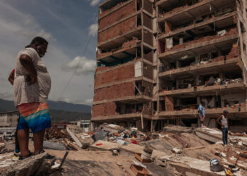 On the ground and online, Venezuelans desperately search for missing relatives.