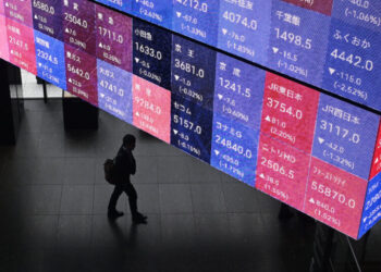 Asian Stocks Tumble as A.I. Uncertainty Jolts Tech Shares