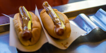 At the Great American State Fair, MAHA Meets Sno-Cones and Corn Dogs