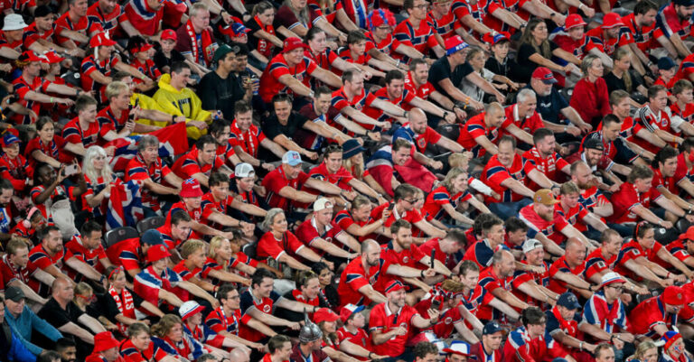 Norway’s ‘Viking Row’ Is a Fan Phenomenon at the World Cup – DNYUZ