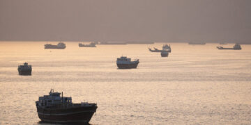 Renewed Strikes Threaten Setback to Shipping Recovery in Persian Gulf