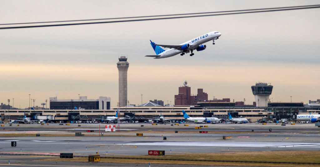 F.A.A. Investigates Drone Encounter at Newark Airport