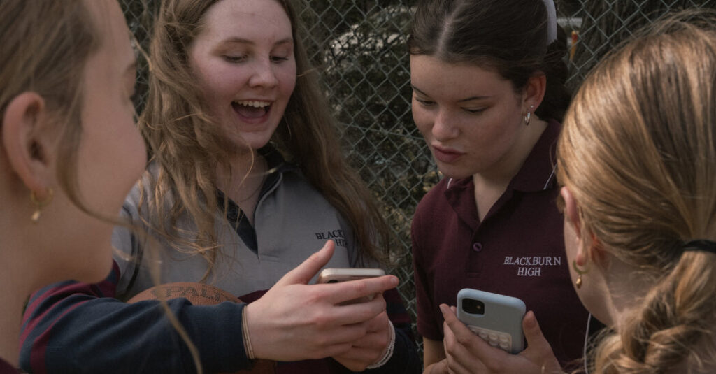 Australia Says It Will Toughen Its Social Media Ban for Children