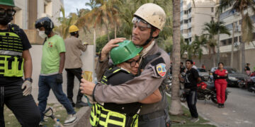 Is There Anyone Alive? 12 Hours With Venezuelan Doctors in the Disaster Zone.
