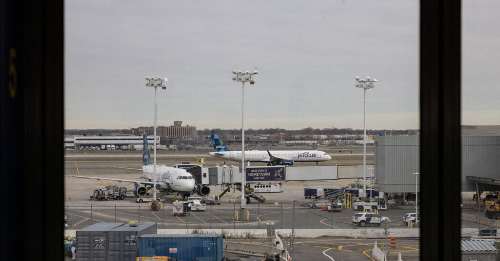 Drone Strikes JetBlue Flight Landing at Kennedy Airport, Pilot Says