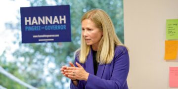 First Poll of Maine Governor’s Race Shows Democrat With Wide Lead