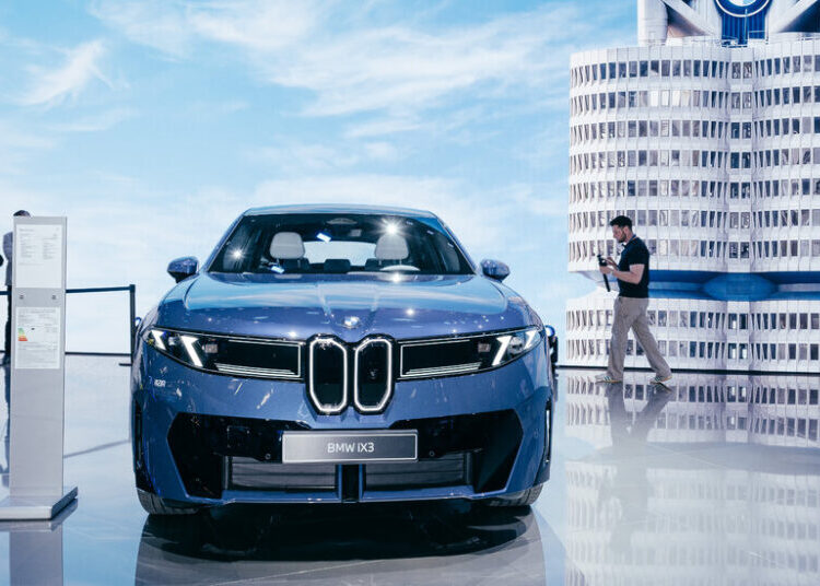 BMW Will Build a New Electric S.U.V. in South Carolina