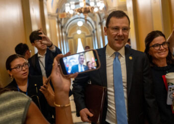 Tom Kean Says Depression Led to Long Absence From Congress