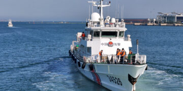 China Tightens the Screws on Japan