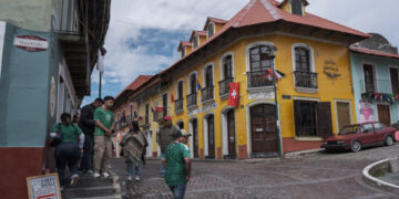 A Mountain Town Is the Birthplace of Mexican Soccer. But Which One?