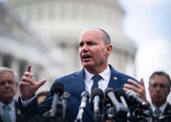 After Mormon lawmakers object, Pentagon revises Christian religious categories