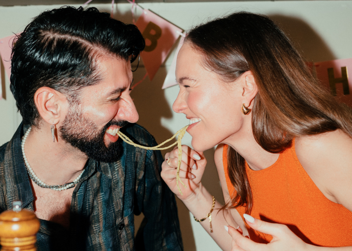5 Signs Your Partner Isn’t Ready for Commitment, Even If They Say They Are