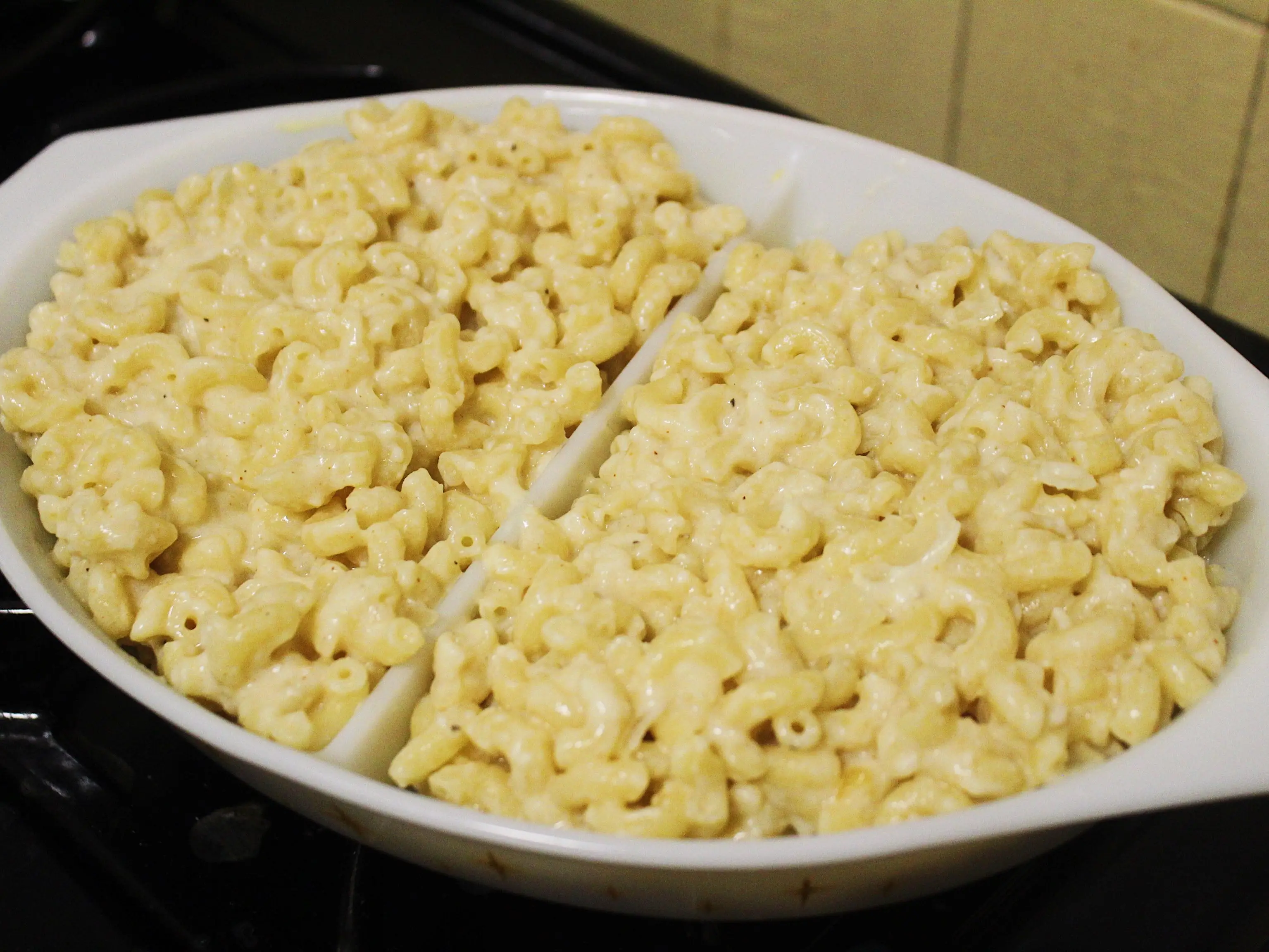 macaroni and cheese before being put in the oven