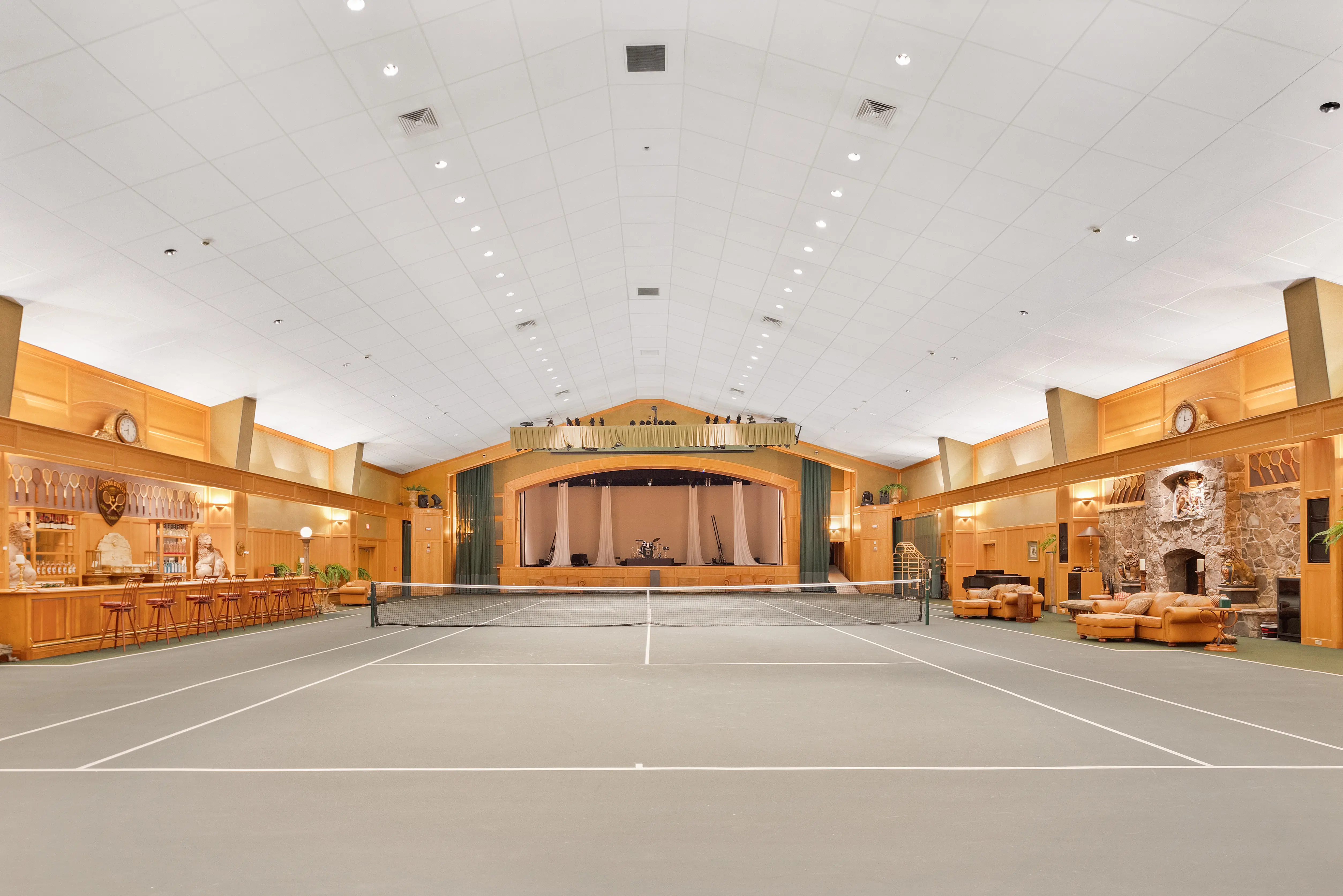 Yankee Candle founder's estate hits the market