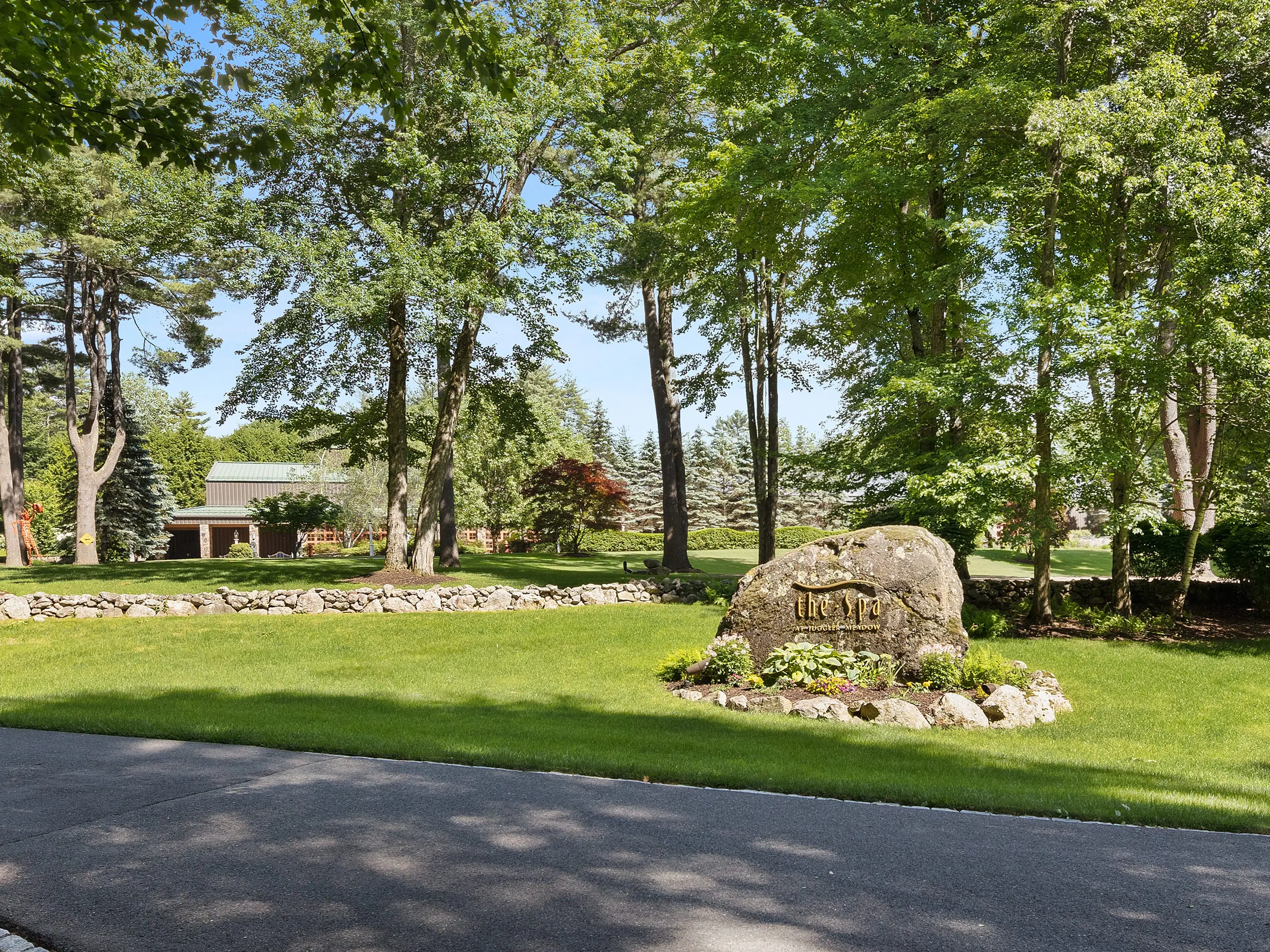 Yankee Candle founder's estate hits the market