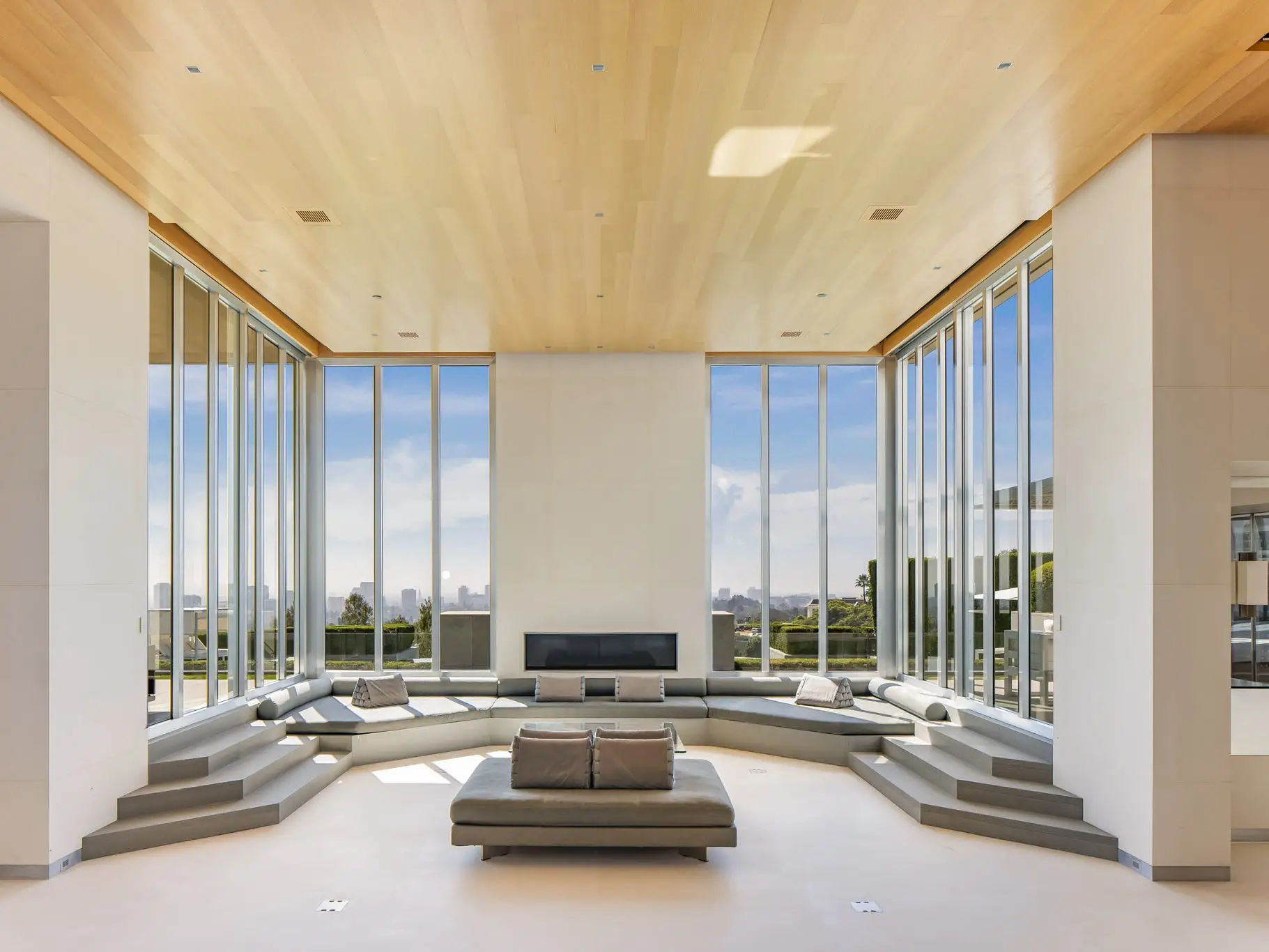 living room pritzker estate