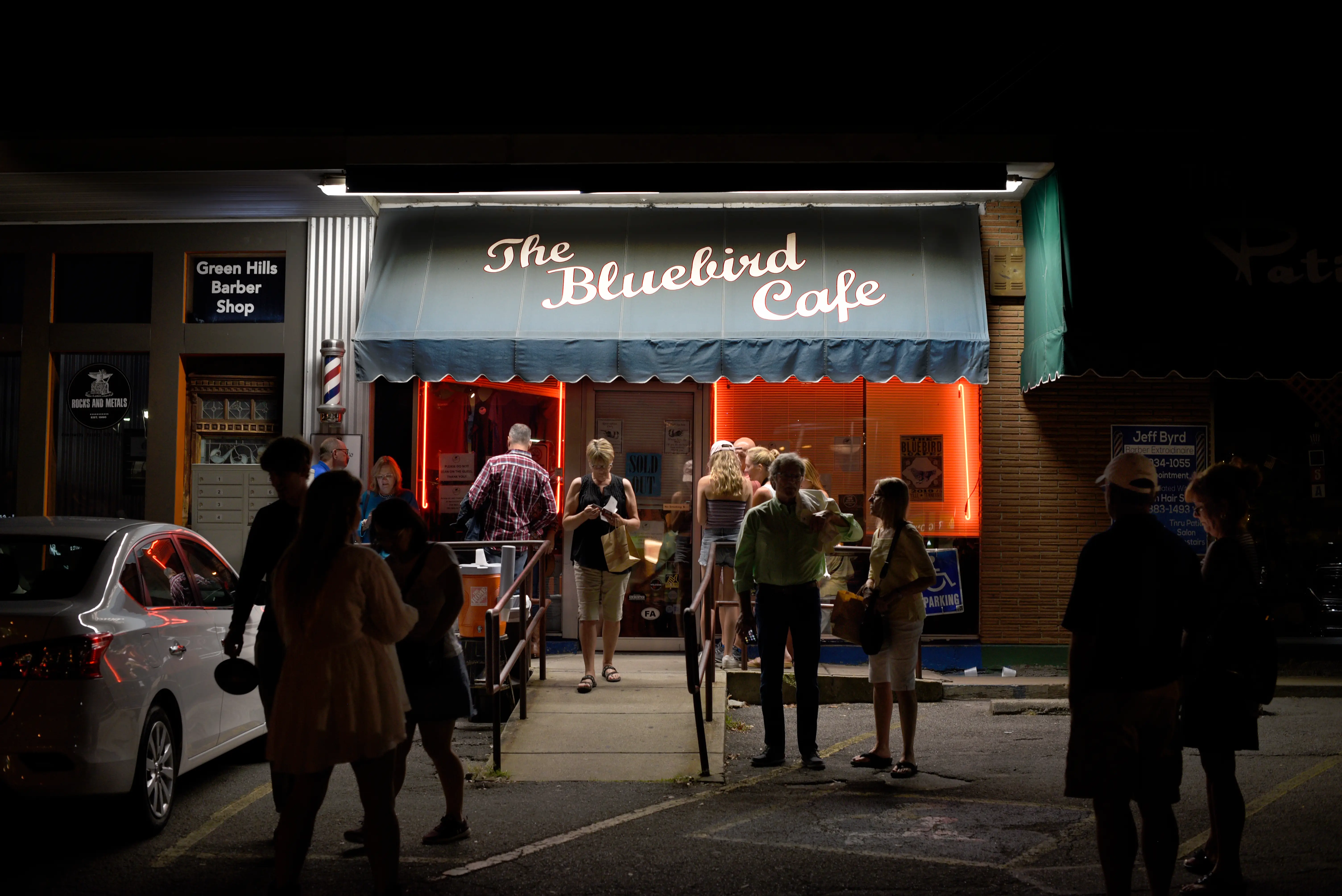 Exterior of The Bluebird Cafe in Nashville