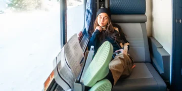 I booked a $400 roomette on a 15-hour overnight Amtrak train. I made 4 mistakes I won’t repeat on future rides.