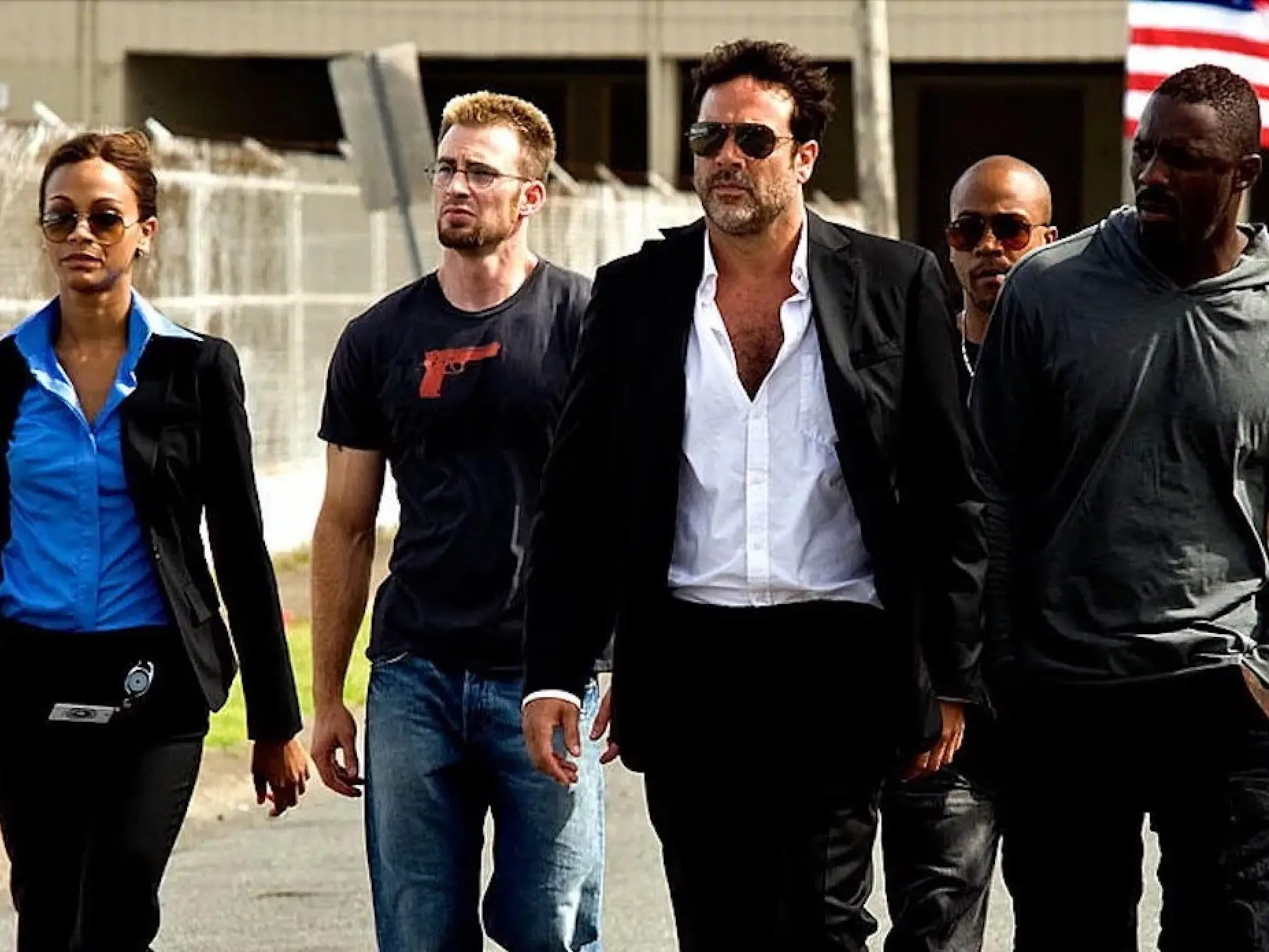 zoe saldana, chris evans, jeffrey dean morgan, columbus short, idris elba and Oscar Jaenada in the losers