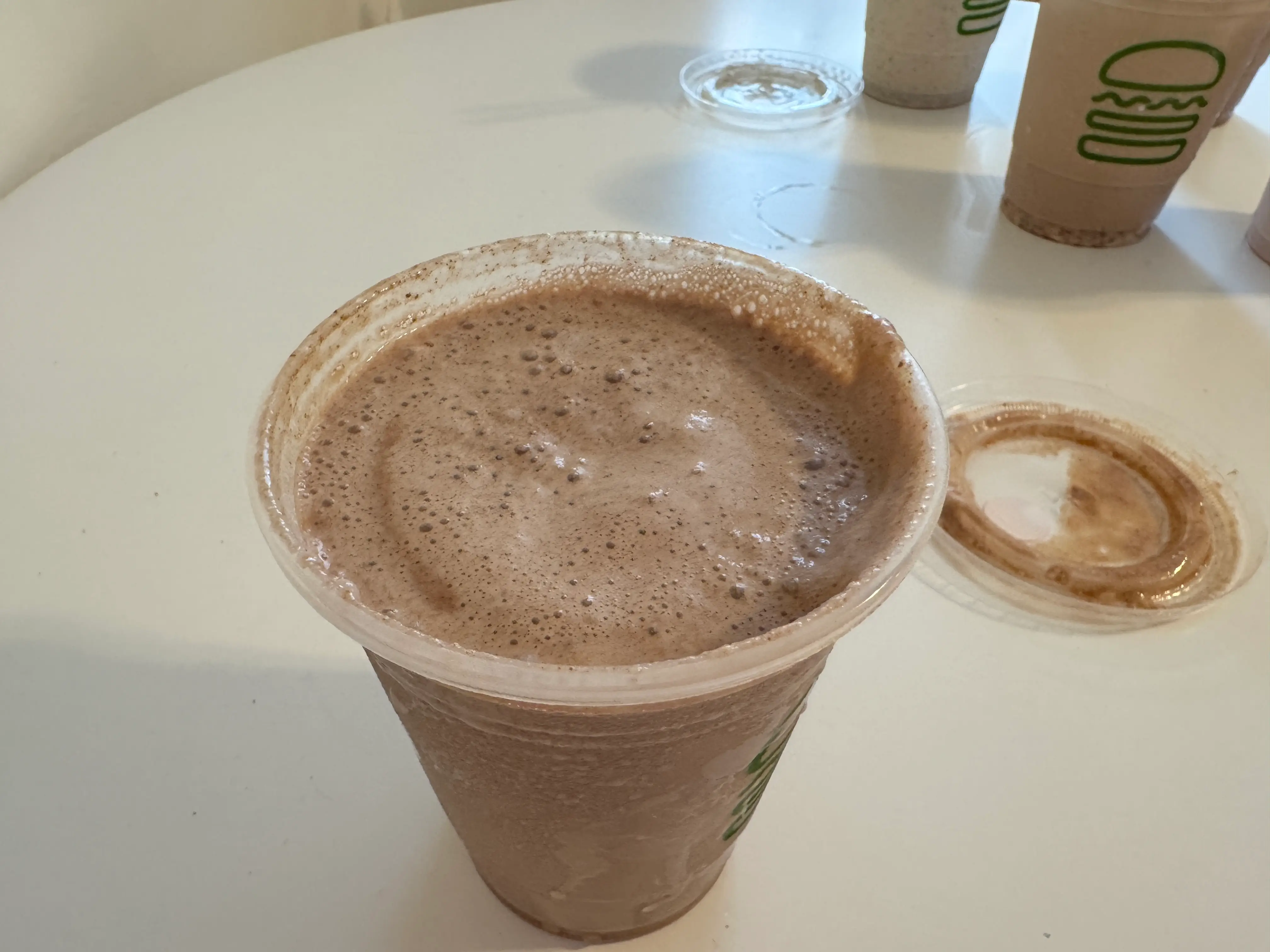 chooclate shake milkshake