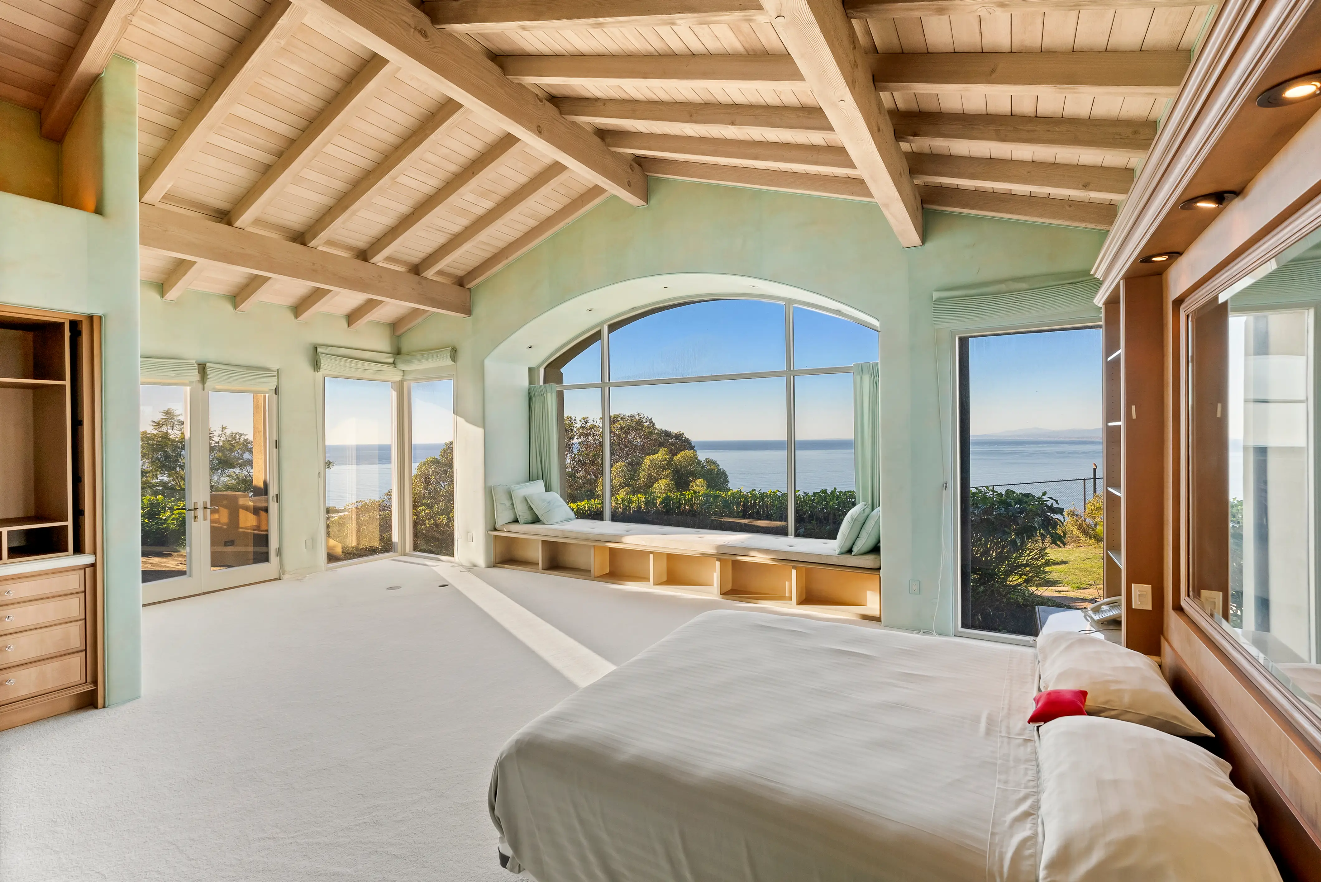 A bedroom inside the Geisel Estate.