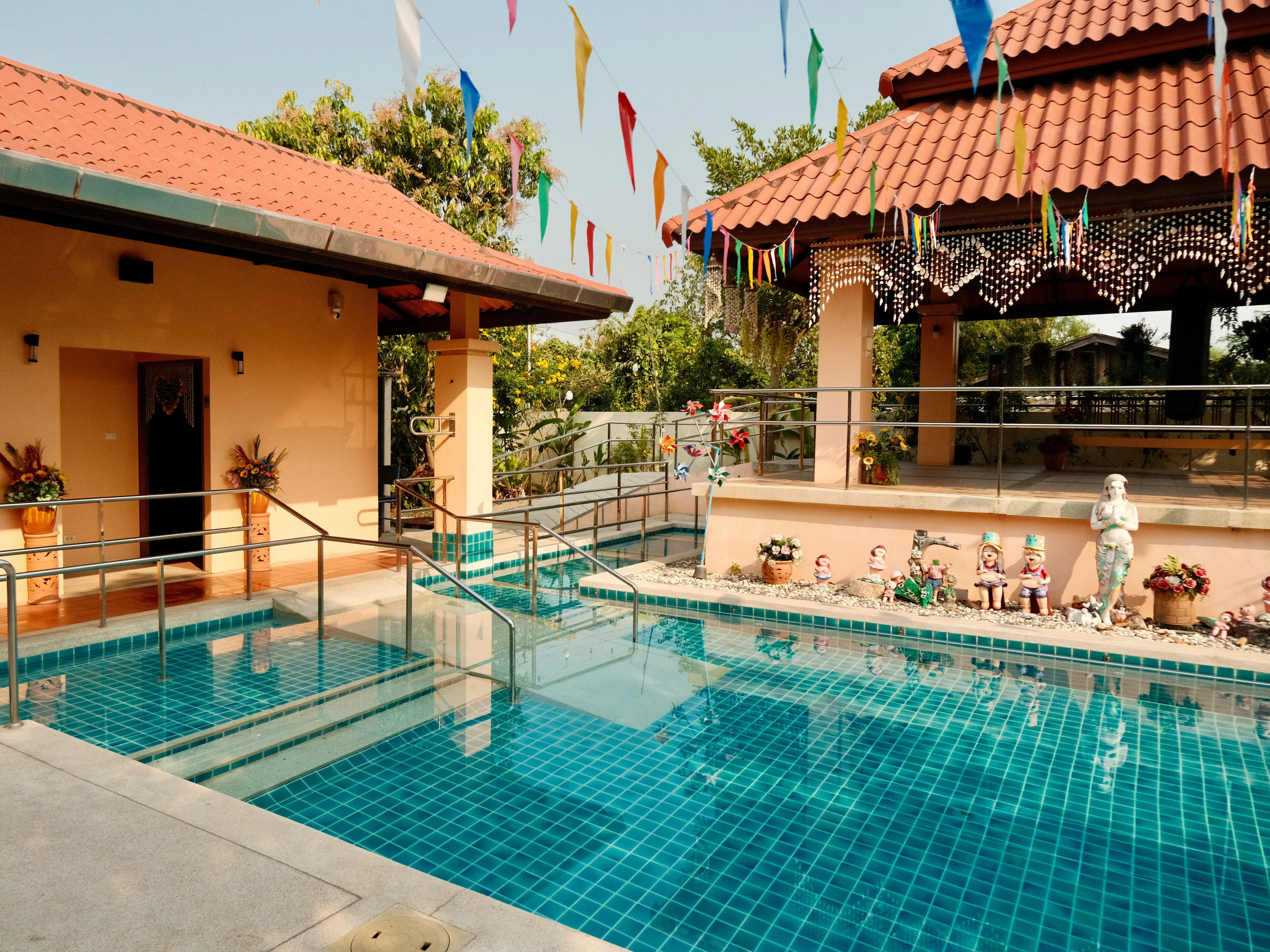 The pool and activity area.