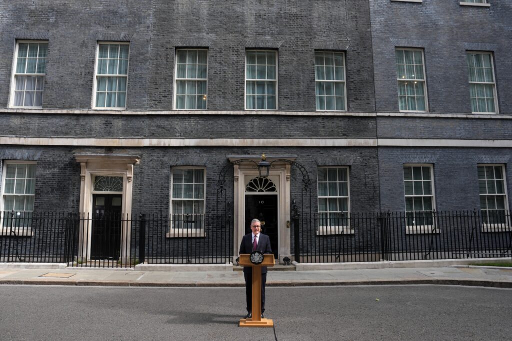 As Starmer quits, collapse of U.K.’s mainstay parties mirrors global trend