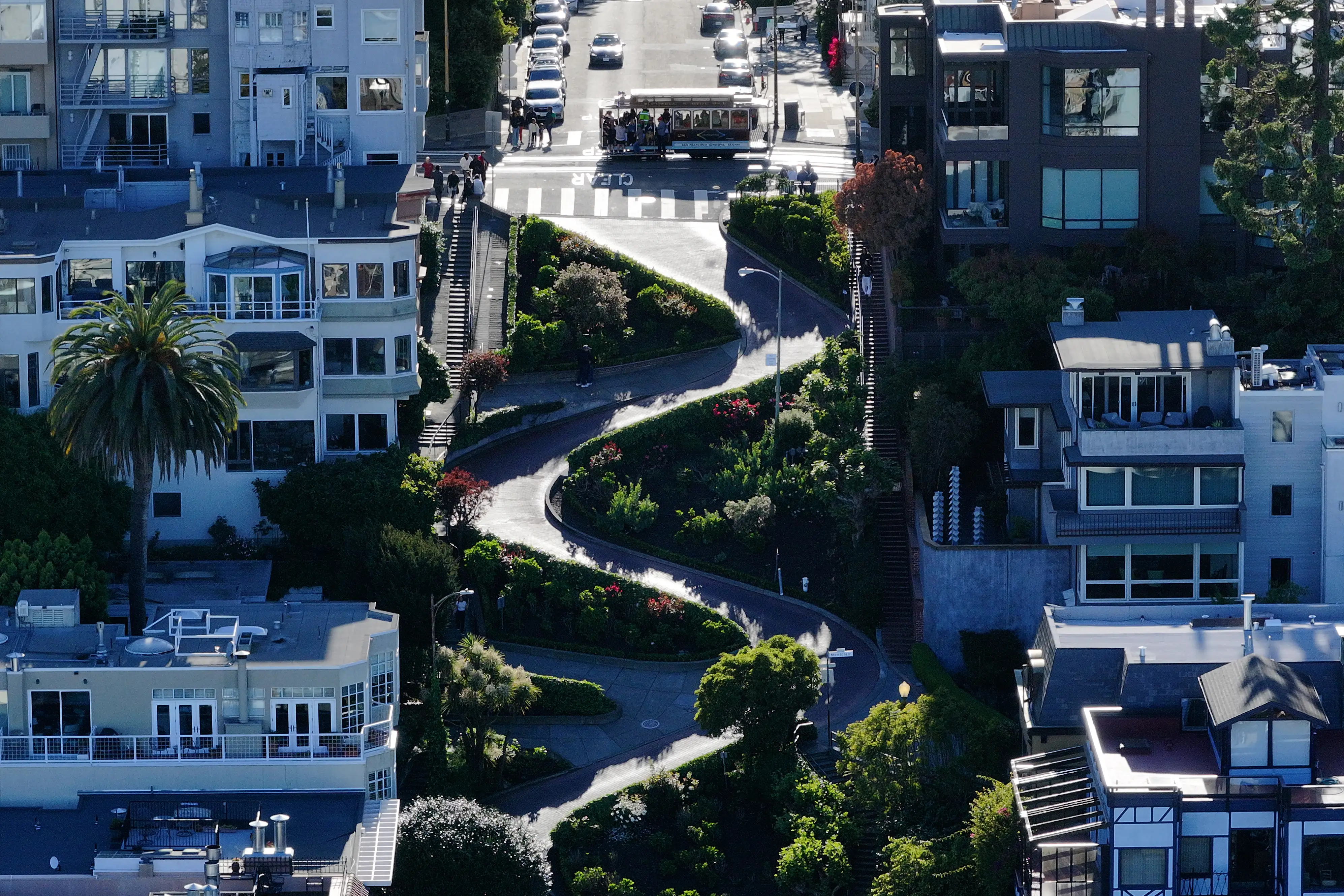 Lombard Street in San Francisco's Russian Hill neighborhood