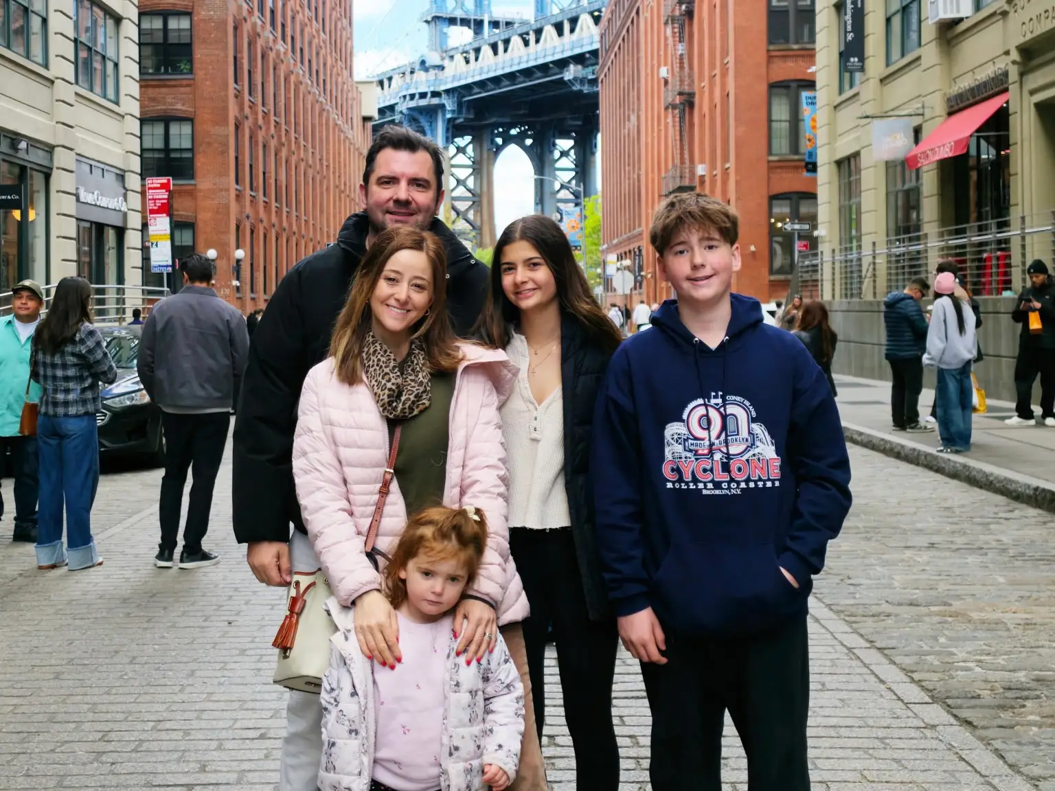 Author Naomi Tsvirko with kids in New York