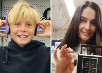 I banned smartphones for my 4 kids. They became obsessed with Walkmans instead.