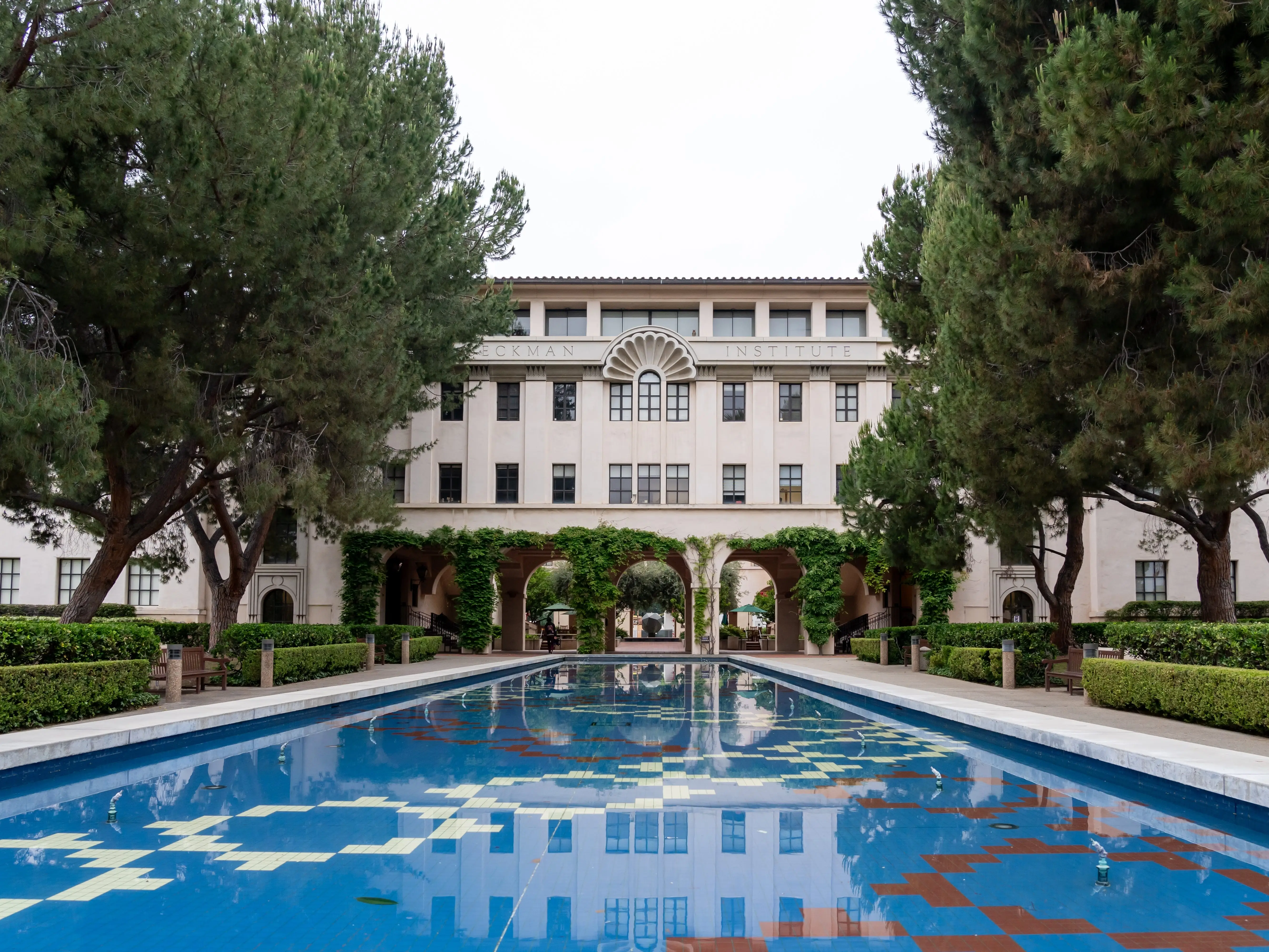 Beckman Institute at Caltech in Pasadena, CA, United States - May 28, 2023, a multi-disciplinary center in California Institute of Technology for research in the chemical and biological sciences.