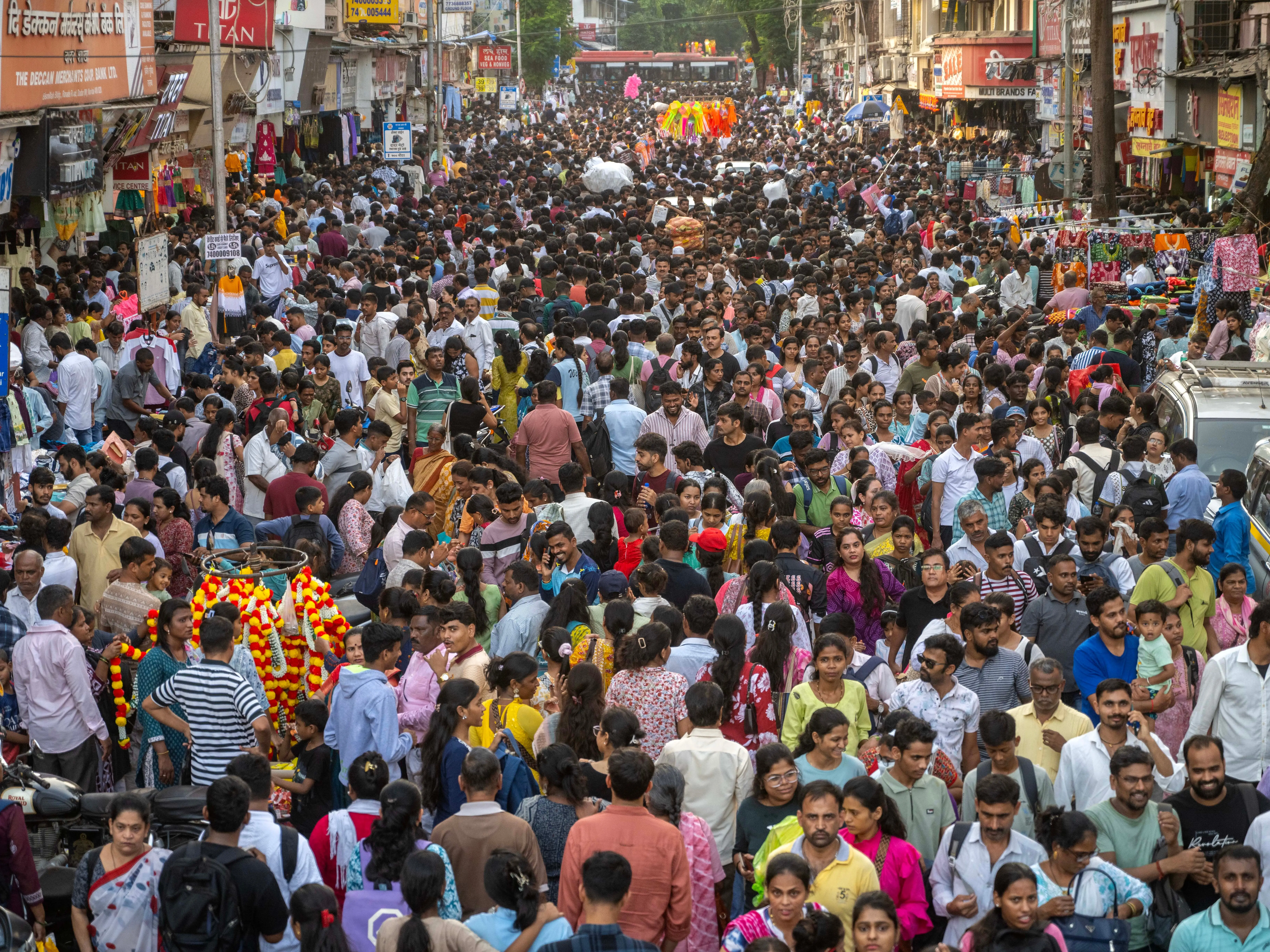 Crowd of people in Mumbai, India.
