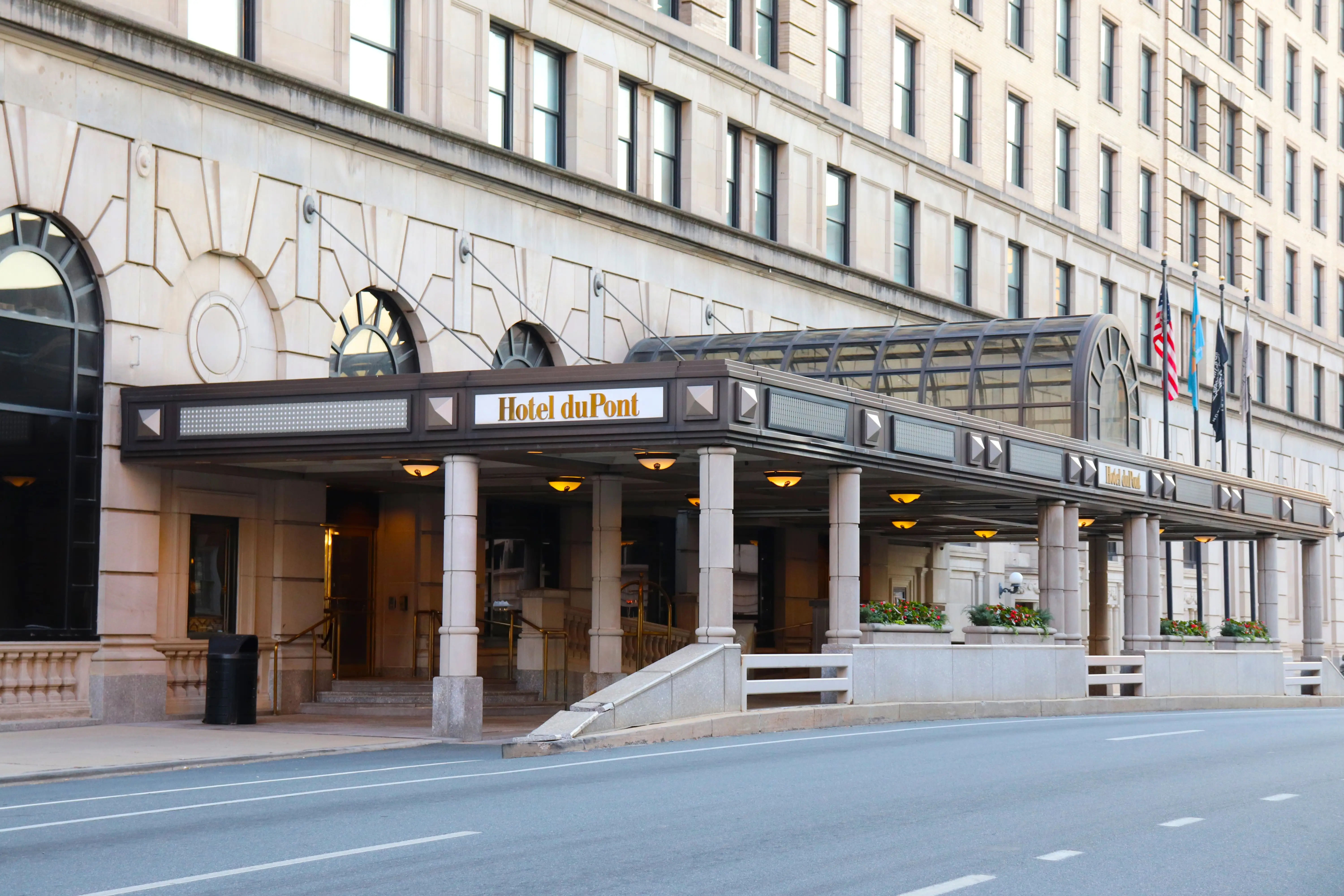 Hotel Du Pont.