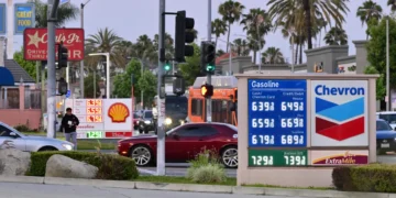 Here’s how much the Iran war is costing US households, according to Moody’s