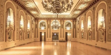 Step inside Hotel Du Pont, a historic Italian Renaissance hotel that looks straight out of the Gilded Age