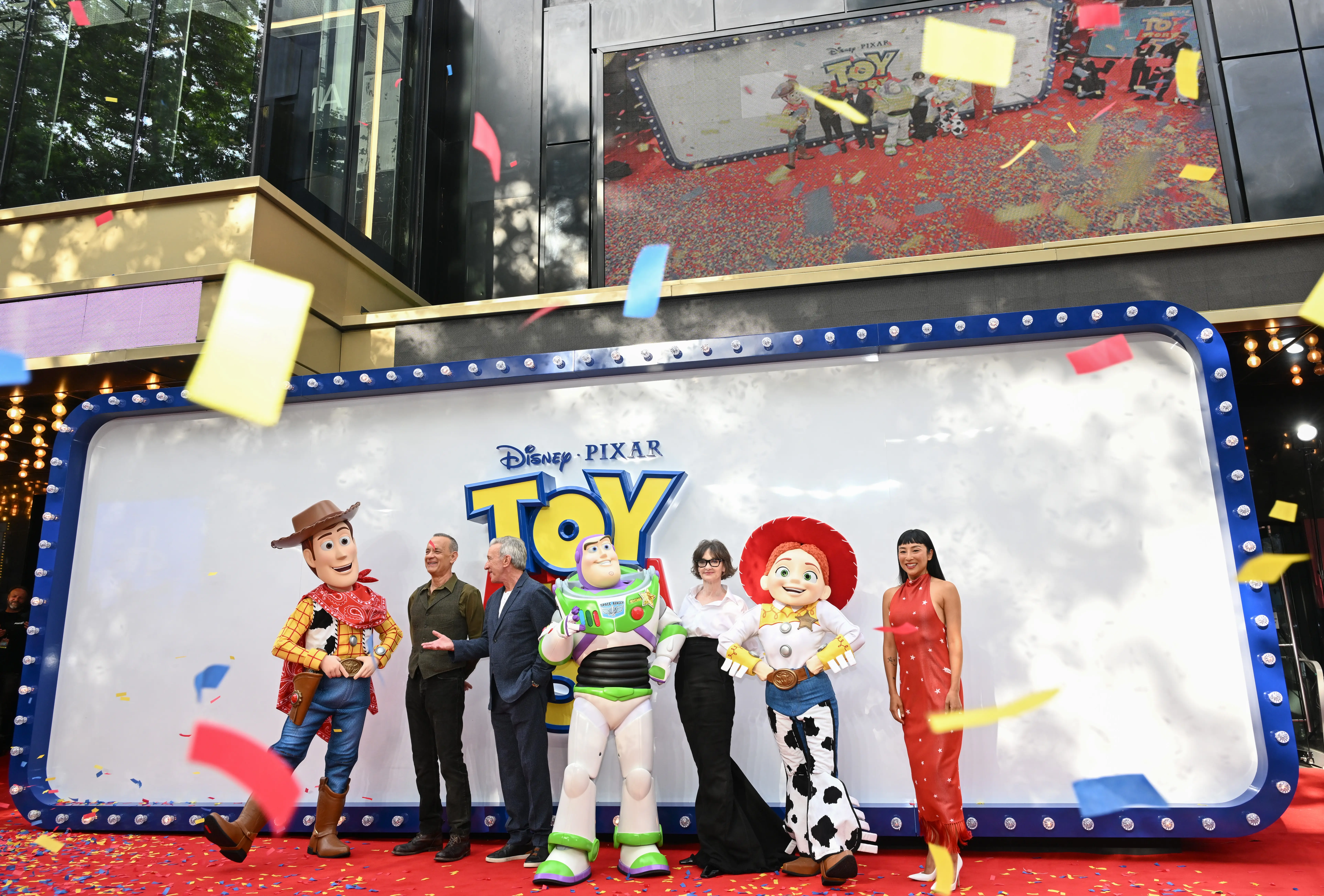 The cast of 