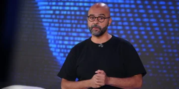 Ex-Google executive Mo Gawdat offers advice for job seekers in the age of AI