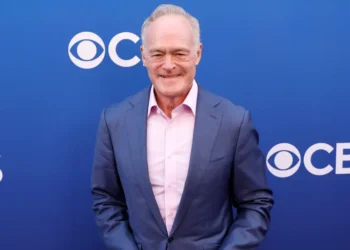 CBS News ends ’60 Minutes’ correspondent Scott Pelley’s contract after he dramatically called out Bari Weiss