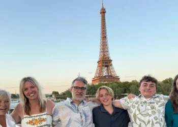 I took my 4 kids on a 3-week dream vacation around Europe. I would never do it again.