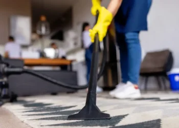 This startup will clean your apartment for free, if AI can watch
