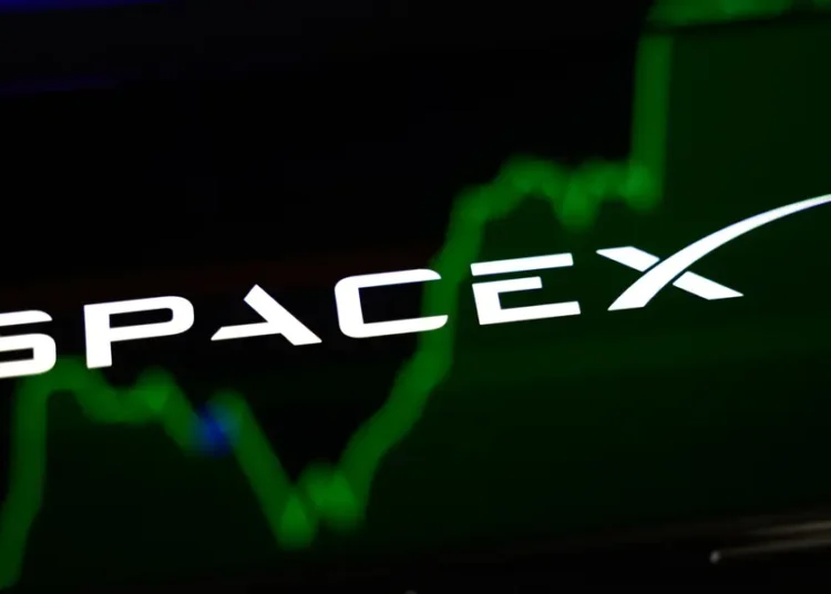 SpaceX wants to raise $75 billion for a record-setting IPO