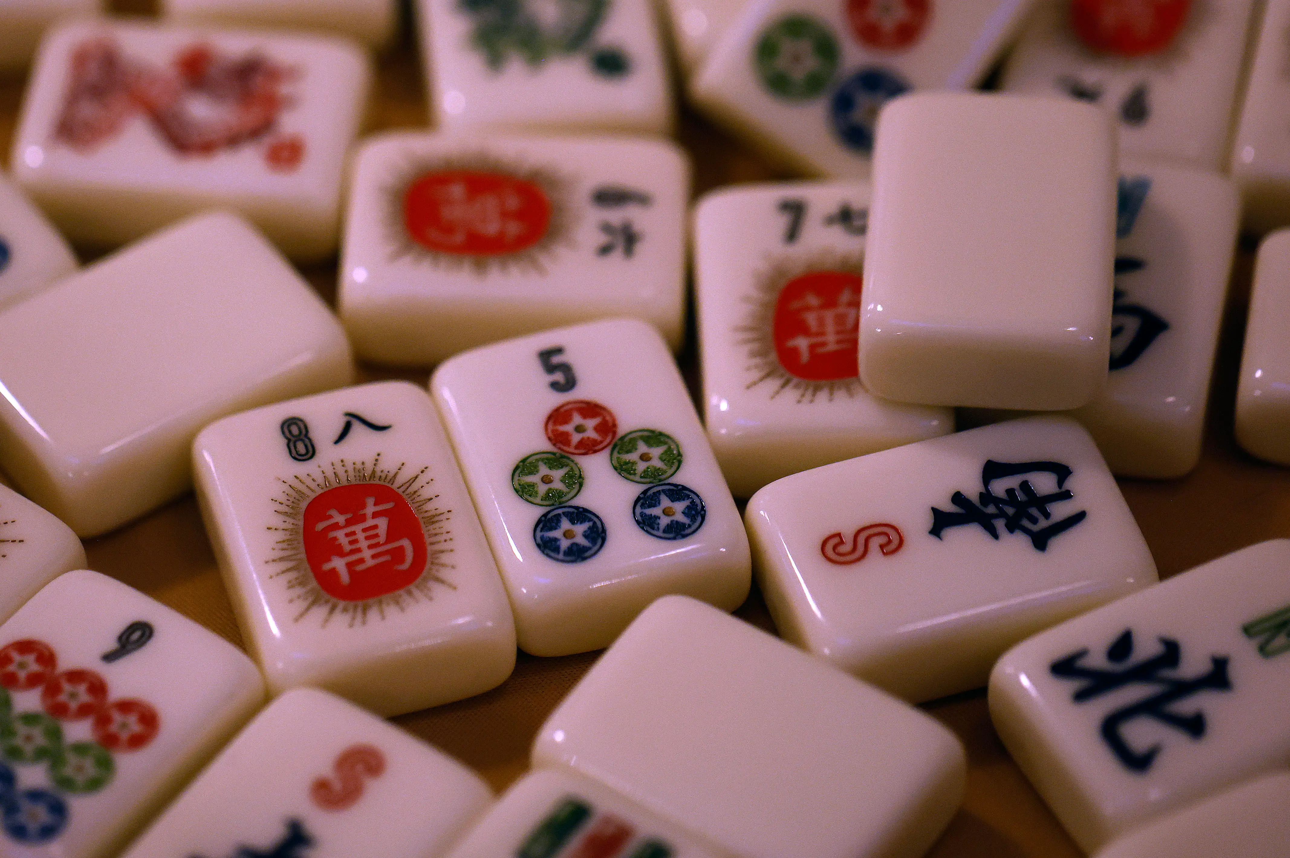Mahjong tiles