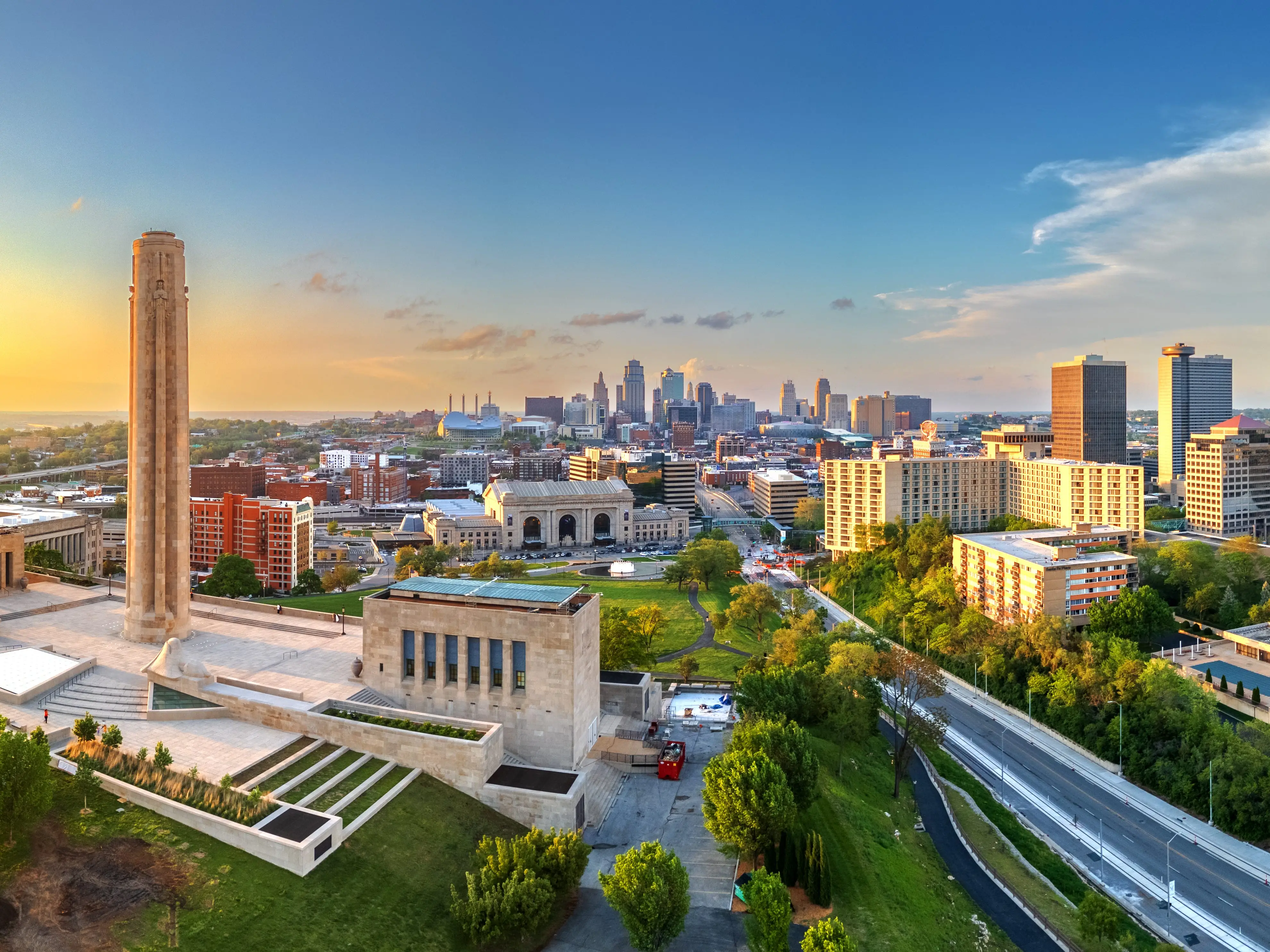 Kansas City, Missouri, USA downtown city skyline at twilight.